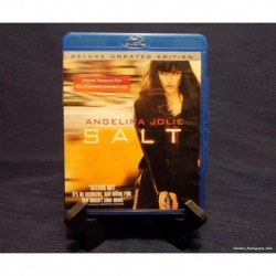 Salt (Deluxe Unrated Edition) [Blu-ray]