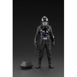 Action Figure Star Wars Kotobukiya A New Hope Tie Fighter Pilot Backstabber & Mouse Droid PVC Statue Multicolor