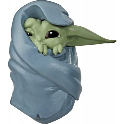 Star Wars The Bounty Collection The Child Collectible Toy 2.2-Inch The Mandalorian "Baby Yoda" Blanket-Wrapped Pose Figure for Ages 4 and Up