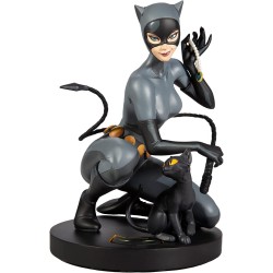 Figura McFarlane Toys DC Direct Designer Series Catwoman Stanley ARTGERM LAU Resin